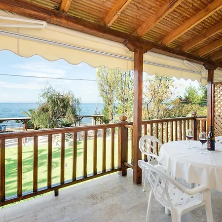 Regos Hotell Neos Marmaras