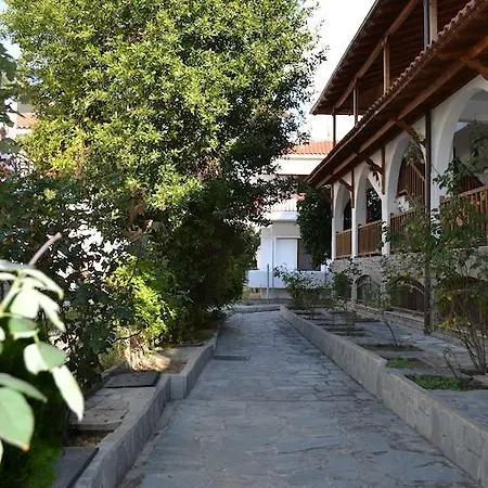 Aria Seaside Retreat - Ex Regos 호텔