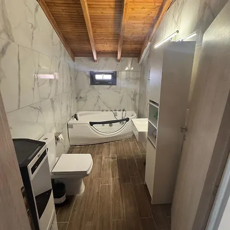 Regos Hotel Neos Marmaras