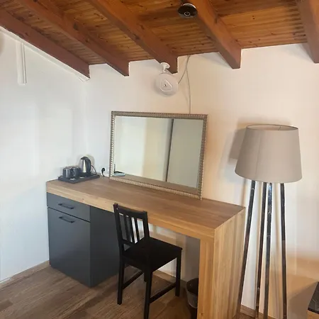 Regos 3* Néos Marmarás